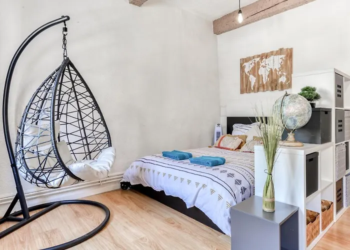 Le Cocon / Free Parking / Wifi / Netflix